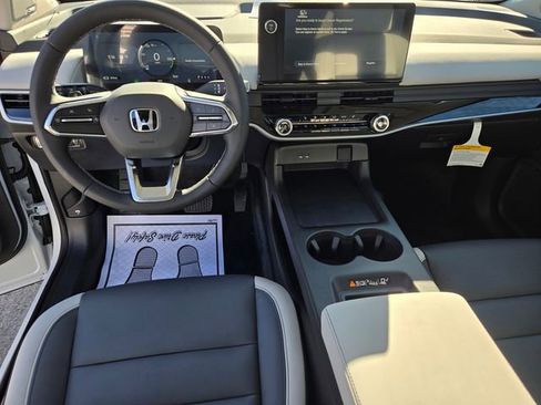 New 2026 Honda Prologue Touring image 25