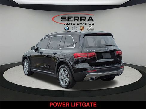 Used 2022 Mercedes-Benz GLB 250 4MATIC image 14