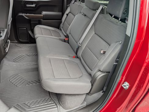 Used 2021 Chevrolet Silverado 1500 RST image 17