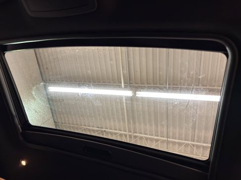 Used 2018 Dodge Challenger SXT Plus image 15