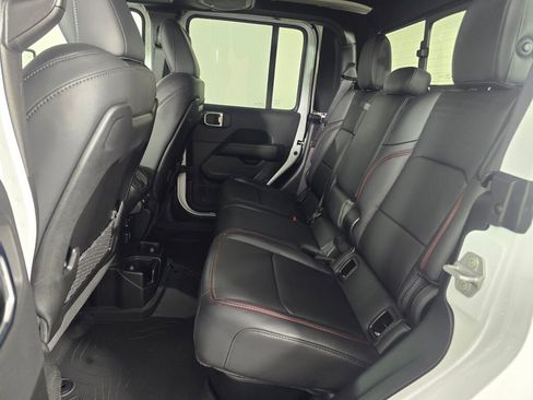 New 2026 Jeep Gladiator Rubicon image 30