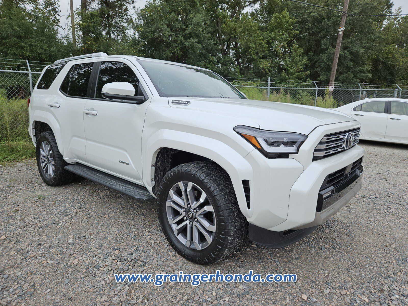 Used 2026 Toyota 4Runner Limited AWD/4WD image 5