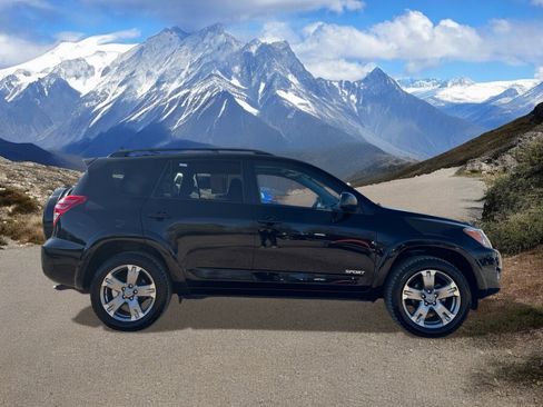 Used 2011 Toyota RAV4 Sport image 6