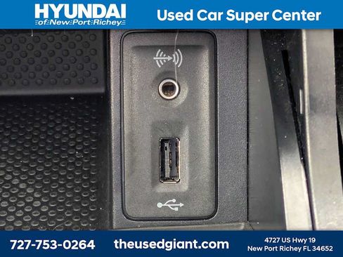 Used 2017 Volkswagen Golf Alltrack SE AWD/4WD image 27