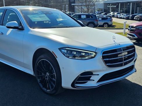 New 2026 Mercedes-Benz S 580 4MATIC Sedan image 2