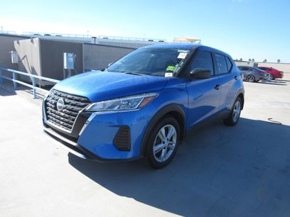 Used 2025 Nissan Kicks Play S