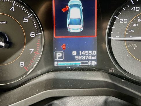 Used 2018 Subaru Crosstrek 2.0i Premium w/ Eyesight System AWD/4WD image 11