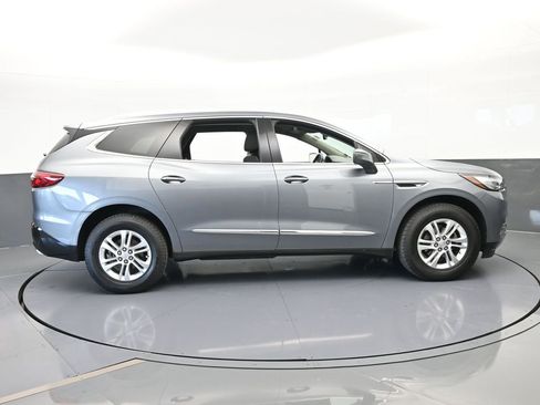 Used 2020 Buick Enclave Preferred image 7