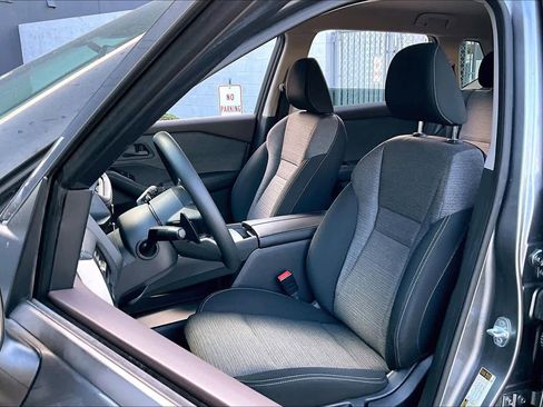 Certified 2022 Nissan Rogue S image 7