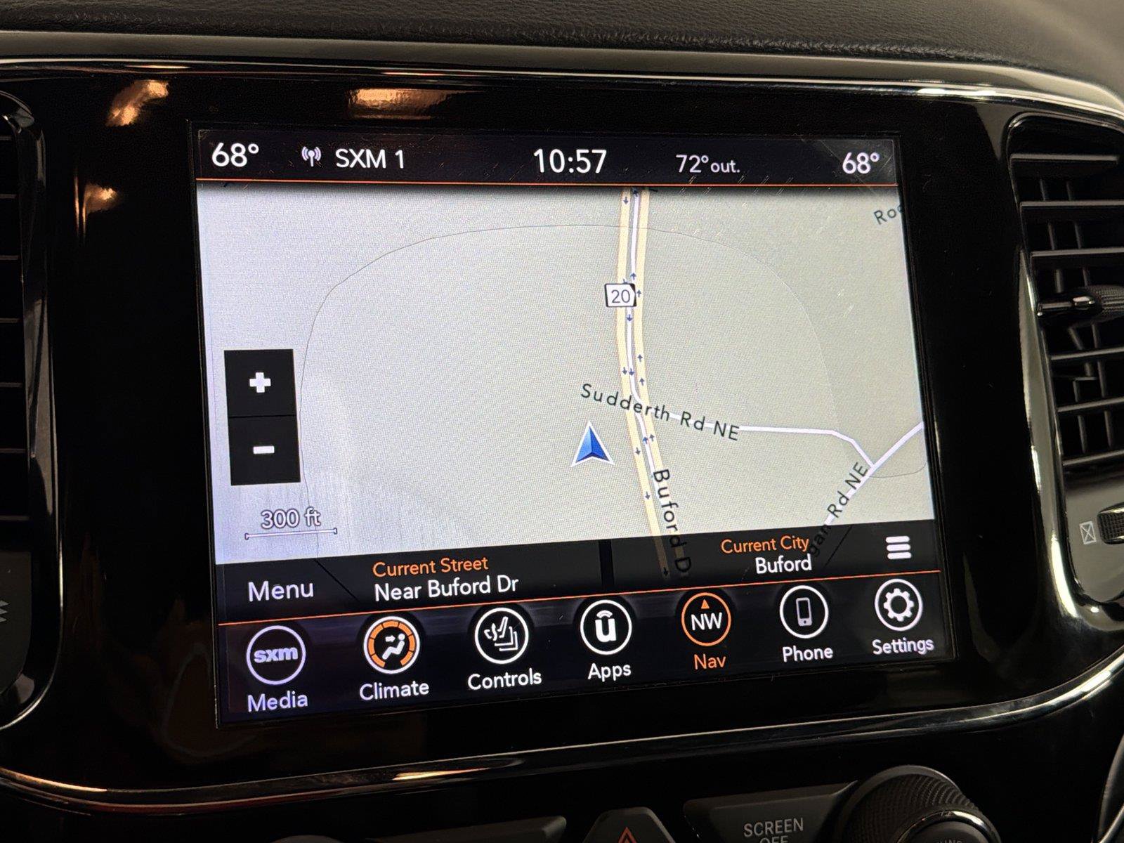 Used 2021 Jeep Grand Cherokee Limited RWD image 28