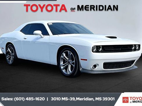 Used 2022 Dodge Challenger R/T RWD image 1