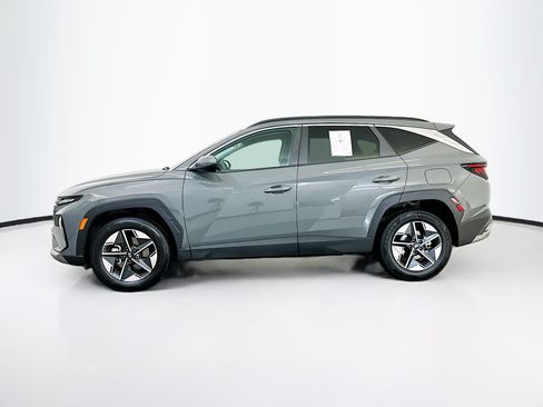 Used 2025 Hyundai Tucson SEL AWD/4WD image 4