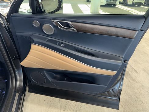 Used 2022 Genesis GV80 3.5T w/ Advanced Package 06 image 9