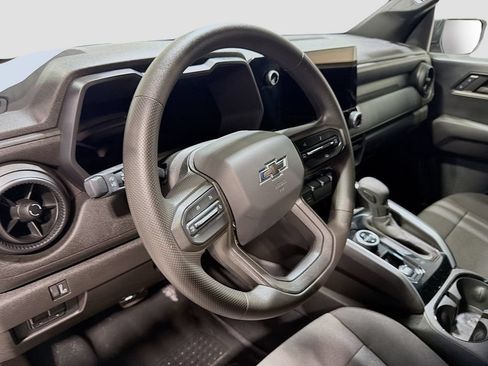 Used 2024 Chevrolet Colorado Trail Boss w/ Advanced Trailering Package AWD/4WD image 15