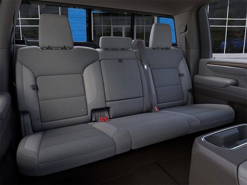 New 2026 Chevrolet Silverado 3500 LT image 18