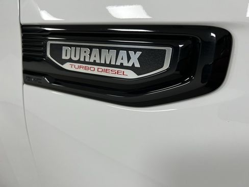 Used 2025 GMC Sierra 1500 Elevation w/ Elevation Premium Package image 17