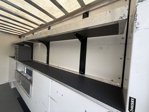 Used 2022 Chevrolet Express 3500 w/ Power Convenience Package RWD image 20