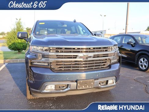 Used 2022 Chevrolet Silverado 1500 High Country w/ LPO, Dark Essentials Package AWD/4WD image 4