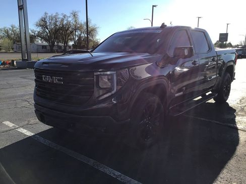 Used 2025 GMC Sierra 1500 Elevation w/ Elevation Premium Package image 3