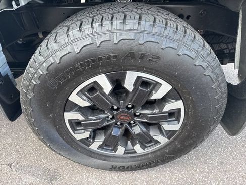 Certified 2024 Nissan Frontier PRO-4X w/ Pro Convenience Package AWD/4WD image 36