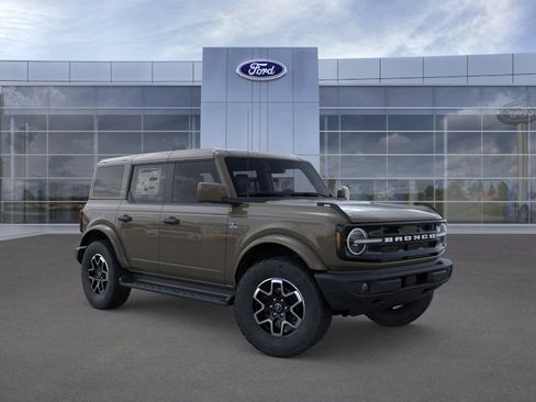 New 2026 Ford Bronco Outer Banks AWD/4WD image 7