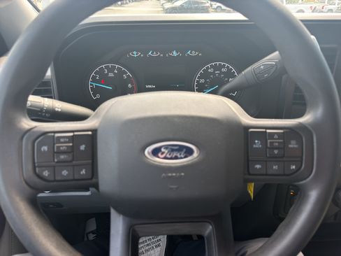 Used 2025 Ford F250 XLT AWD/4WD image 17