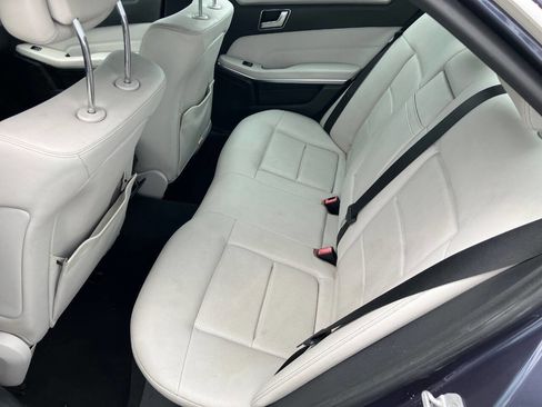 Used 2016 Mercedes-Benz E 350 Sedan image 11