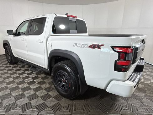 Used 2025 Nissan Frontier PRO-4X AWD/4WD image 5