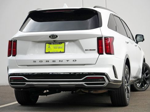 Used 2021 Kia Sorento SX FWD image 4