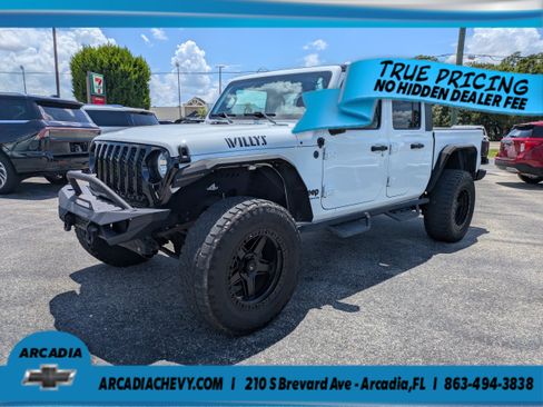 Used 2022 Jeep Gladiator Sport AWD/4WD image 8