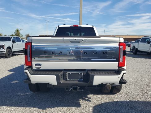 New 2026 Ford F450 Platinum w/ Platinum Plus Package image 9