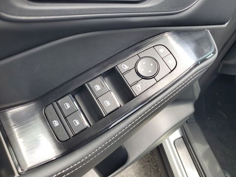 New 2026 Nissan Rogue SV FWD image 15