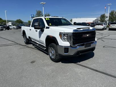 Used 2021 GMC Sierra 2500 4x4 Crew Cab w/ Convenience Package