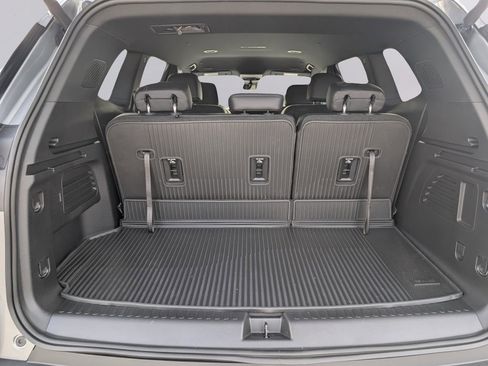 New 2026 GMC Acadia Elevation w/ Black Edition FWD image 32