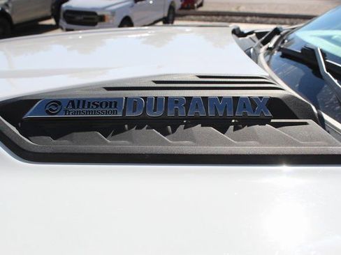 Used 2022 Chevrolet Silverado 2500 LT w/ Convenience Package image 23