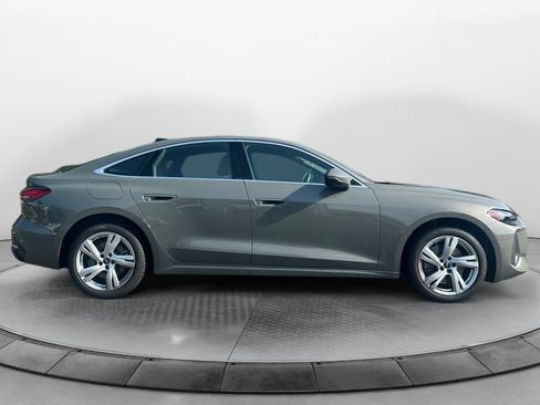 Used 2025 Audi A5 2.0T Premium Plus AWD/4WD image 8