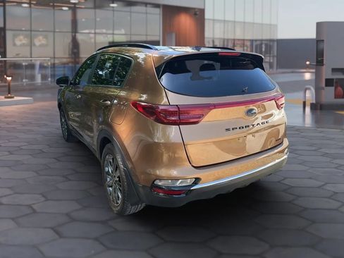 Used 2021 Kia Sportage S w/ S AWD Premium Package image 8