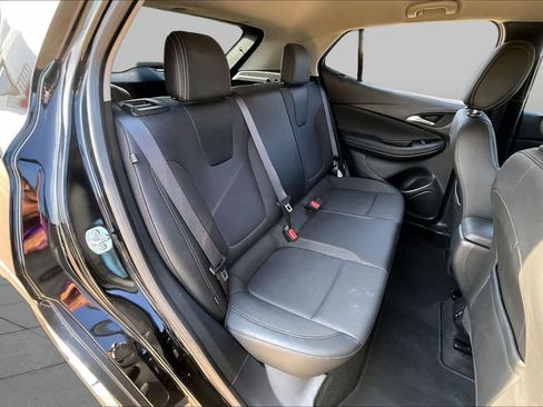 Used 2025 Buick Encore GX Preferred FWD image 18