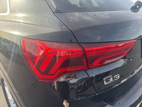 Used 2025 Audi Q3 2.0T Premium AWD/4WD image 24