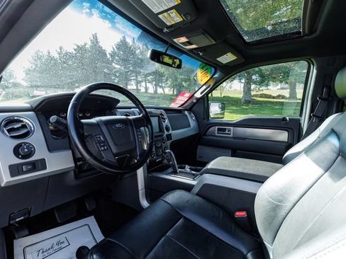 Used 2014 Ford F150 FX4 w/ Equipment Group 402A Luxury AWD/4WD image 9