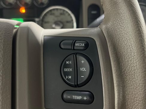 Used 2008 Ford F350 Lariat image 18