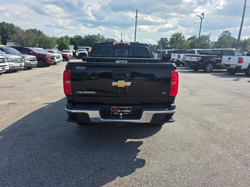 Used 2016 Chevrolet Colorado LT w/ Luxury Package, Chrome AWD/4WD image 3