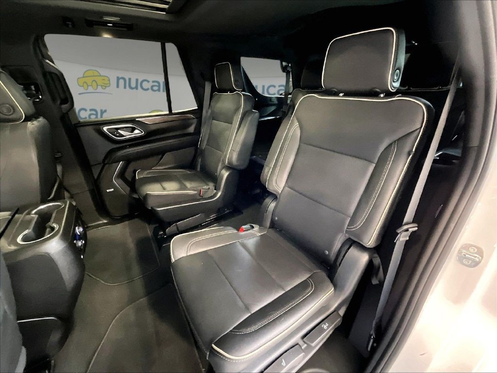 Used 2023 Chevrolet Tahoe Premier AWD/4WD image 15