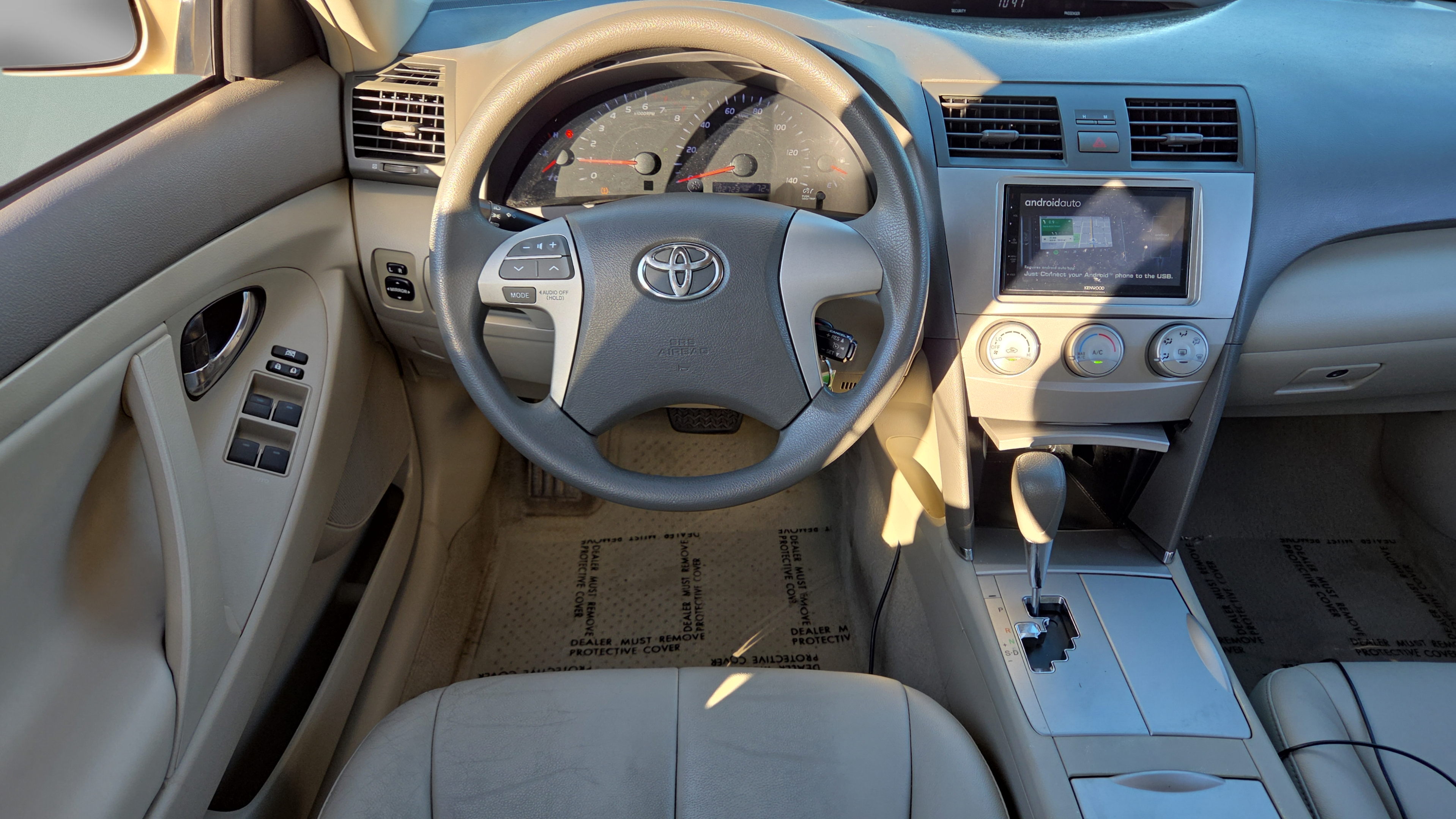 Used 2011 Toyota Camry LE w/ LE Extra-Value Pkg FWD image 12