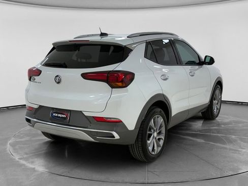 Used 2023 Buick Encore GX Essence w/ Experience Buick Package FWD image 3