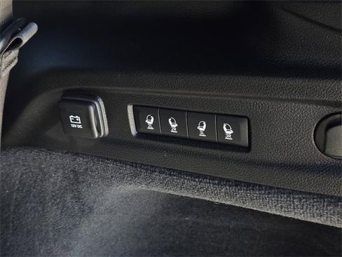 Used 2022 Jeep Grand Cherokee L Overland w/ Luxury Tech Group IV image 12