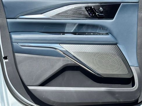 New 2025 Cadillac Escalade IQ Luxury 2 image 15