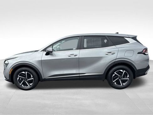Certified 2025 Kia Sportage LX FWD image 2