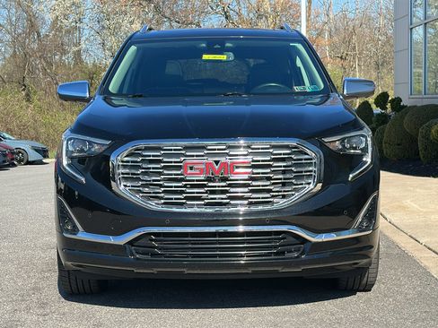 Used 2019 GMC Terrain Denali w/ Advanced Safety Package image 3