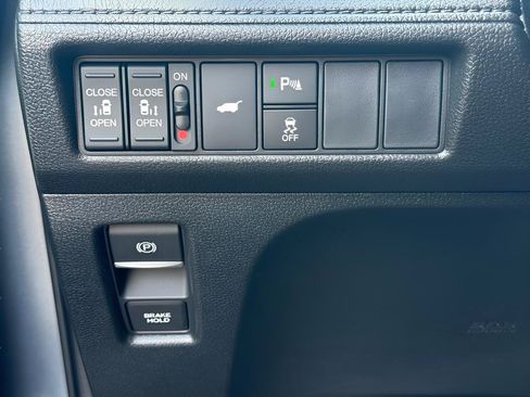 New 2026 Honda Odyssey Touring image 19